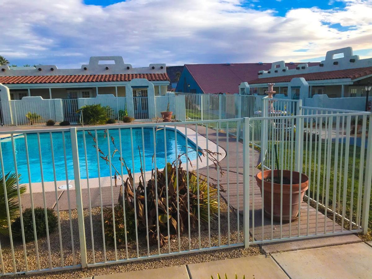 Amira Vacation Resort St. George Bagian luar foto